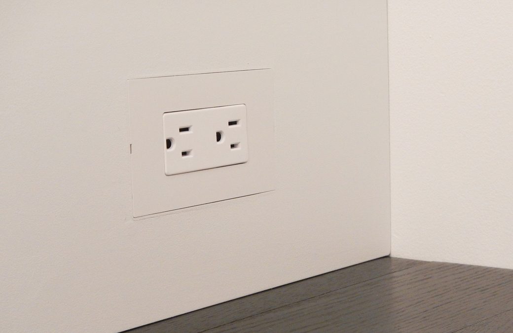 The new Smoothline flush-mount wall plate for wood